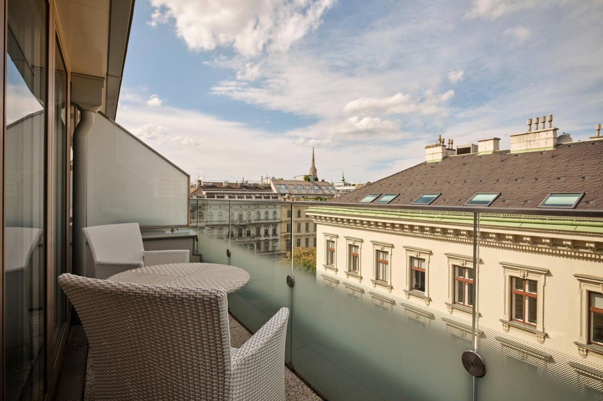 The Ritz-Carlton, Vienna Hotell Exteriör bild